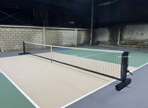 Trụ Pickleball di động có khoảng trống dưới lưới
