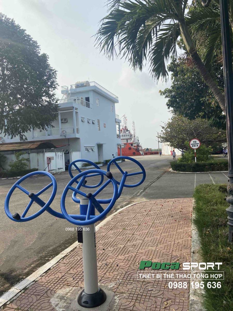 Lắp đặt tiện &iacute;ch "M&Aacute;Y TẬP THỂ DỤC NGO&Agrave;I TRỜI" cho Hải Đo&agrave;n Hải Qu&acirc;n TP Vũng T&agrave;u